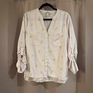 Nine West White and Gold Pineapple Print Women's Top